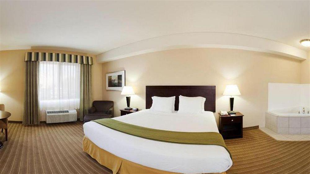 Holiday Inn Express Fresno River Park Highway 41 By Ihg Eksteriør bilde